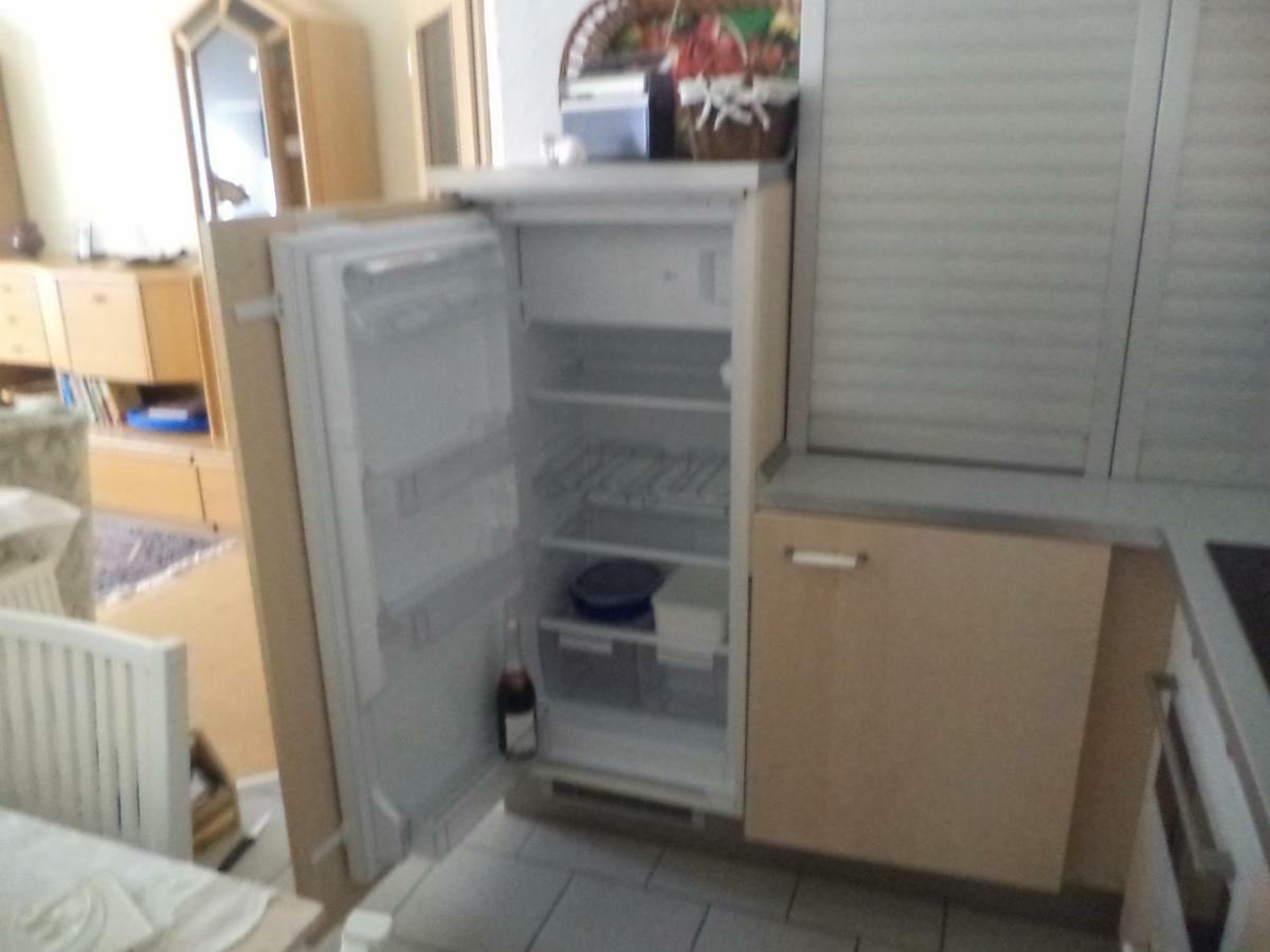 Ferienappartment Mit Schlafzimmer Farschweiler Luaran gambar